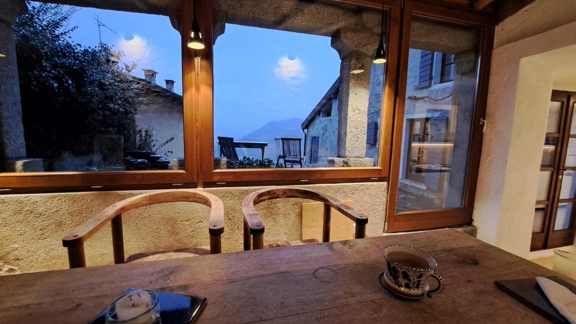 Seeblick Und Offener Kamin - Casa Di Florian Tremosine